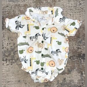 Baby Starters button down onesie size 12 months